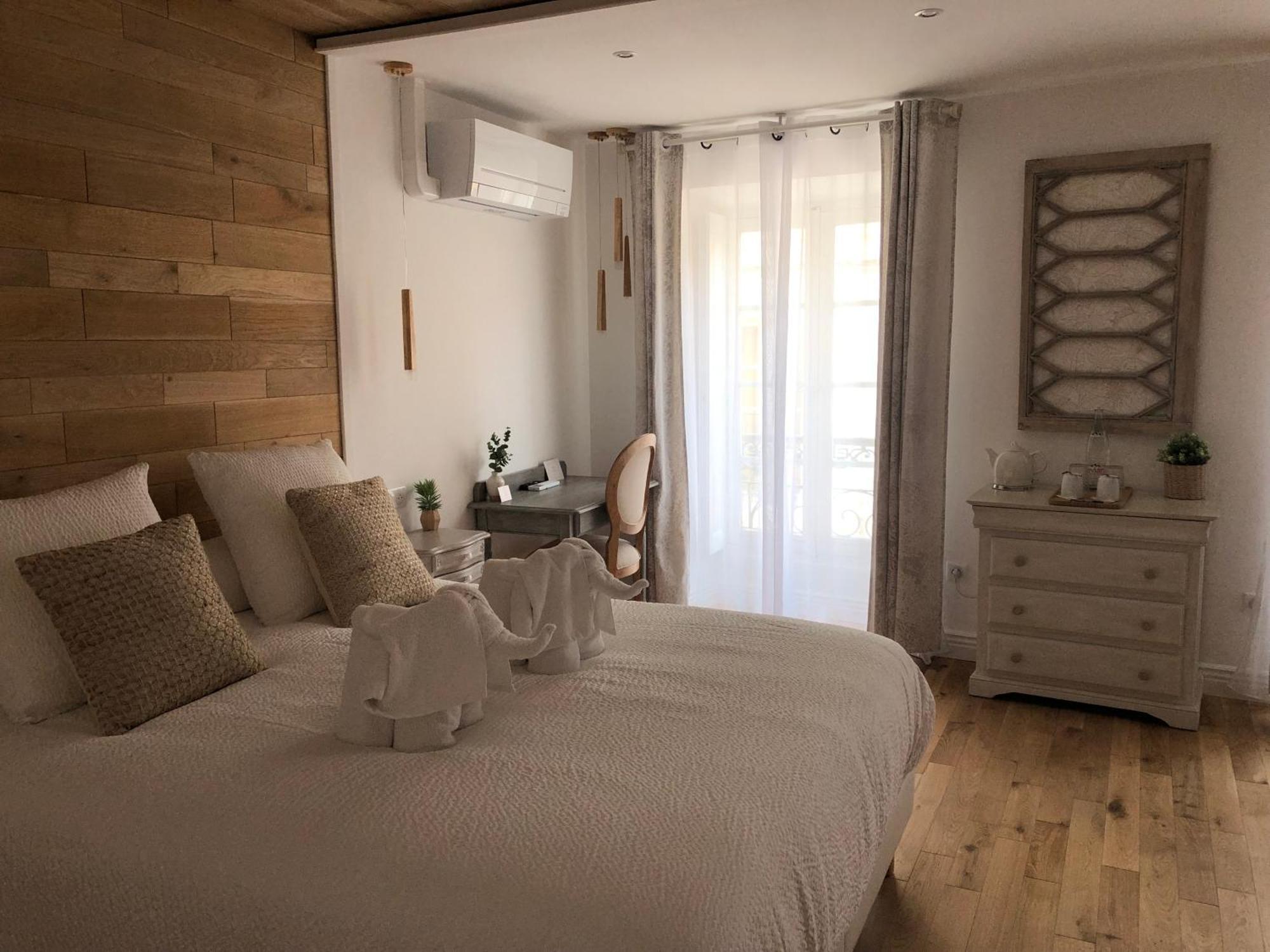 Le Coeur De La Bastide - Adult Only Bed & Breakfast Carcassonne Exterior photo