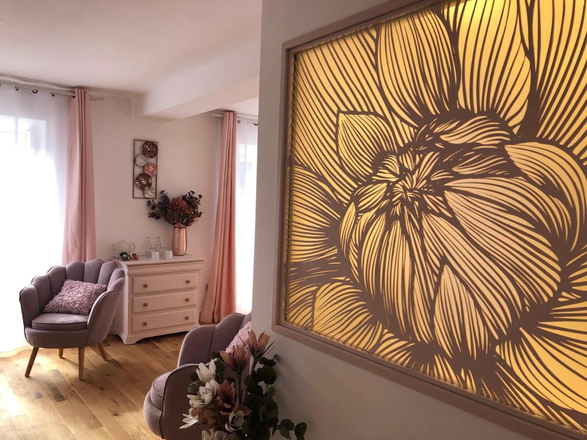 Le Coeur De La Bastide - Adult Only Bed & Breakfast Carcassonne Exterior photo